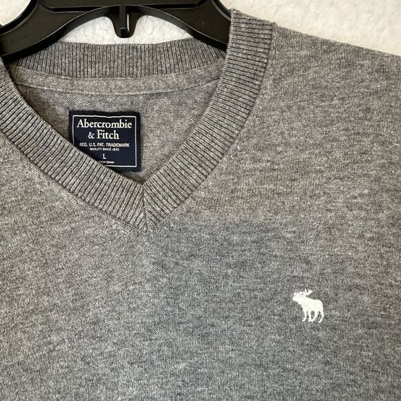Abercrombie & Fitch Men Sweater Gray V Neck Wool Cotton Blend L Old Money Casual - Picture 3 of 10